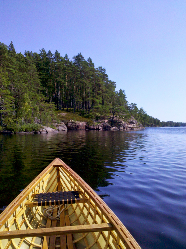 another picture of the canoe