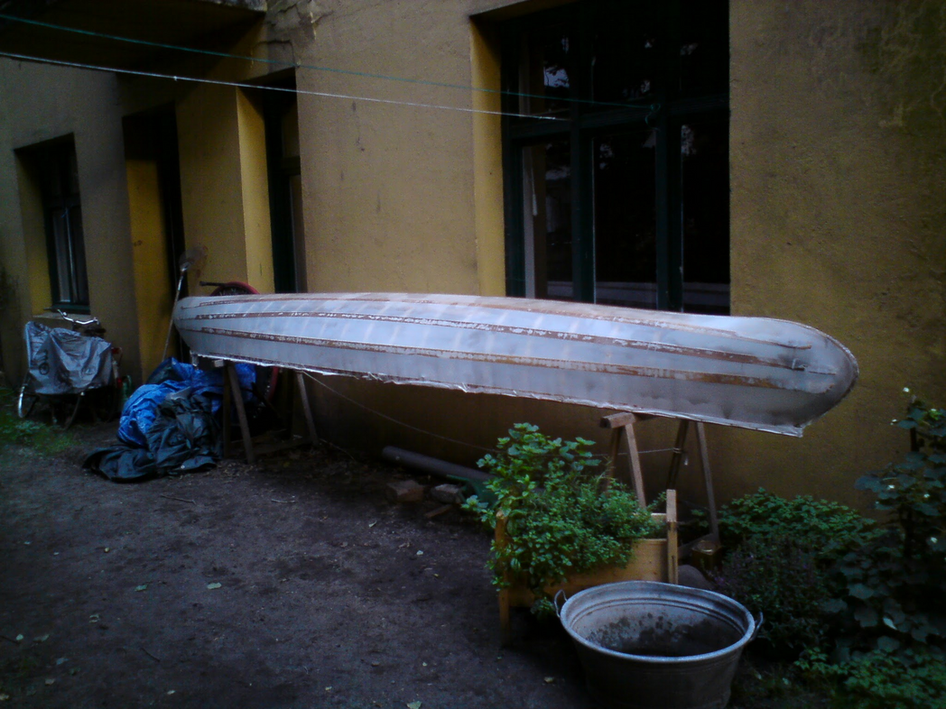 another picture of the canoe